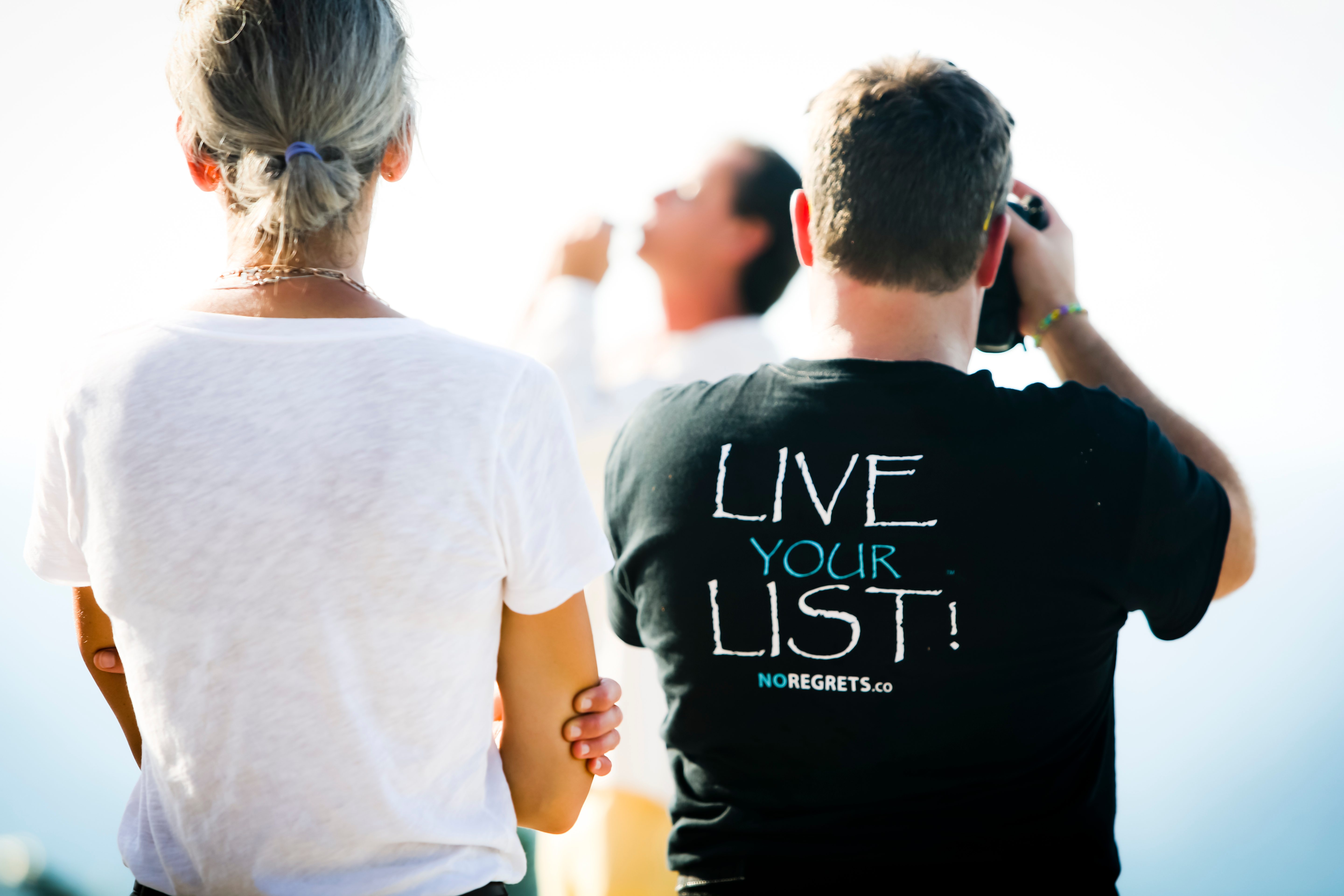 expert facilitator guiding group session, premium location